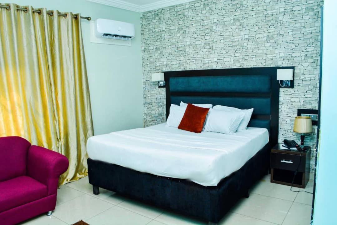 Shamrockmanor Hotel Benin City Exterior photo